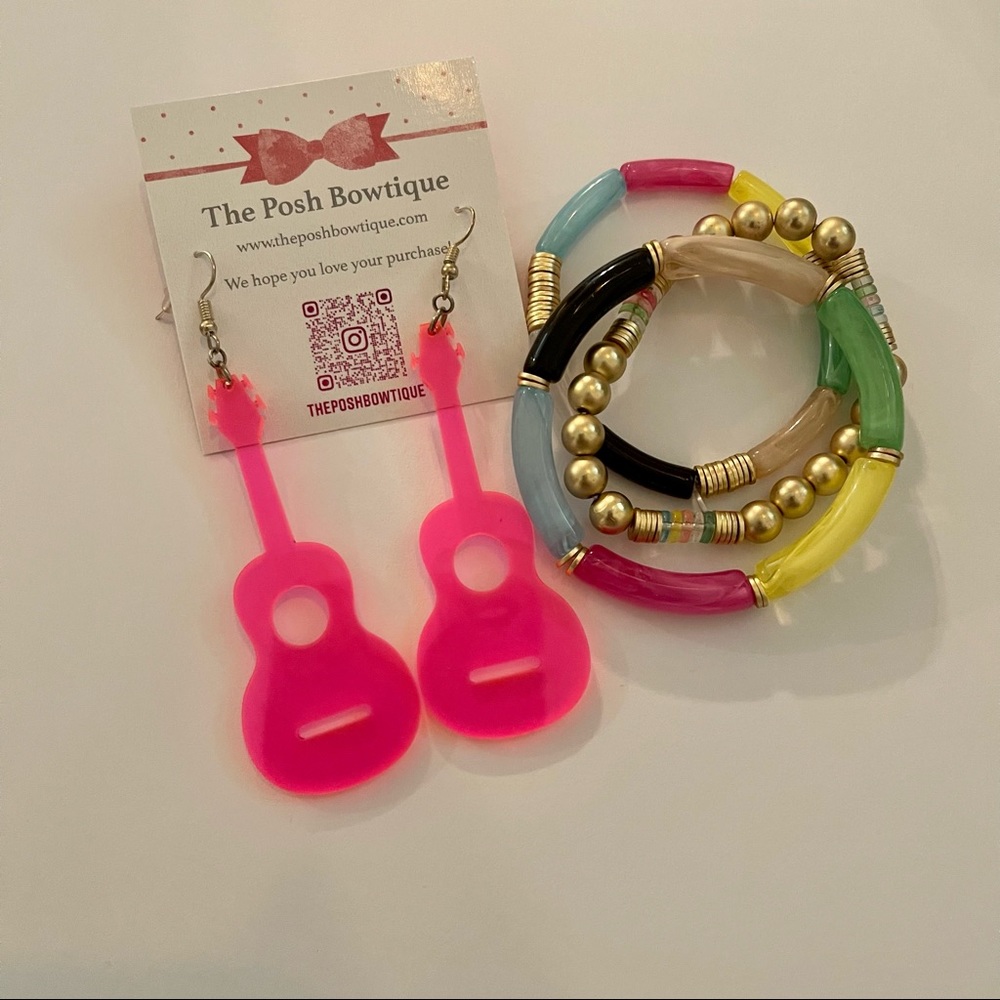 NWT Multicolor Acrylic & Gold Ball & Rings Stretch Bangle Bracelet Set of 3